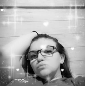 Meet your Posher, Marie